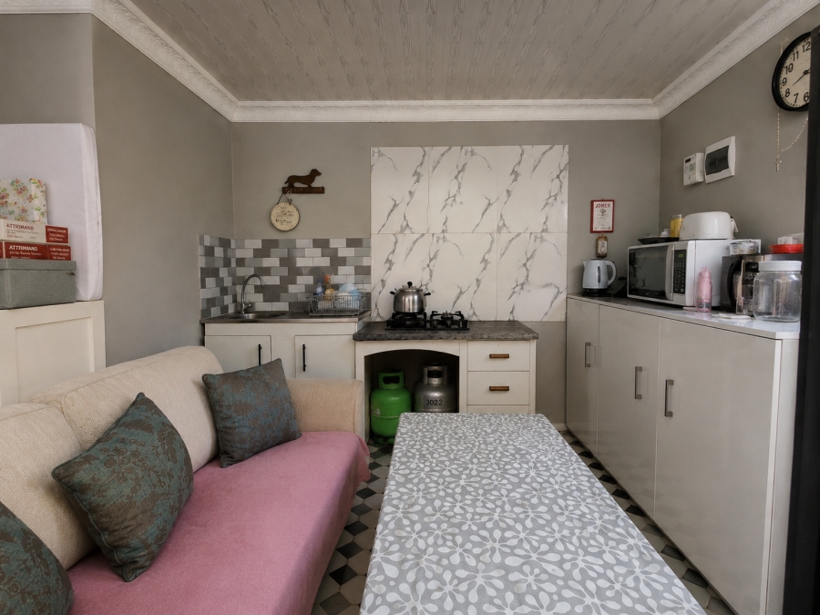 5 Bedroom Property for Sale in Wynberg Western Cape